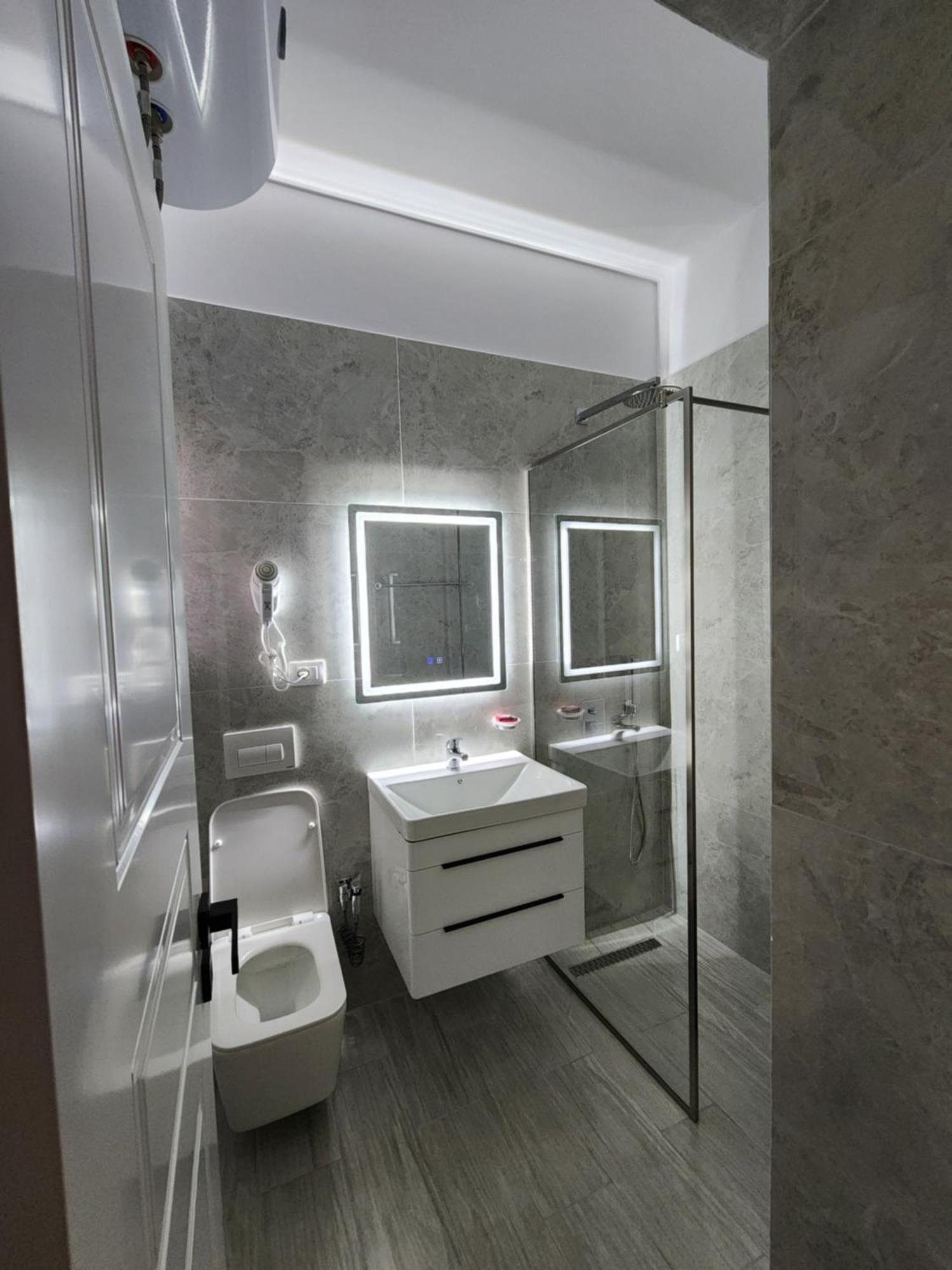 Villa Orange Vlore Exterior photo